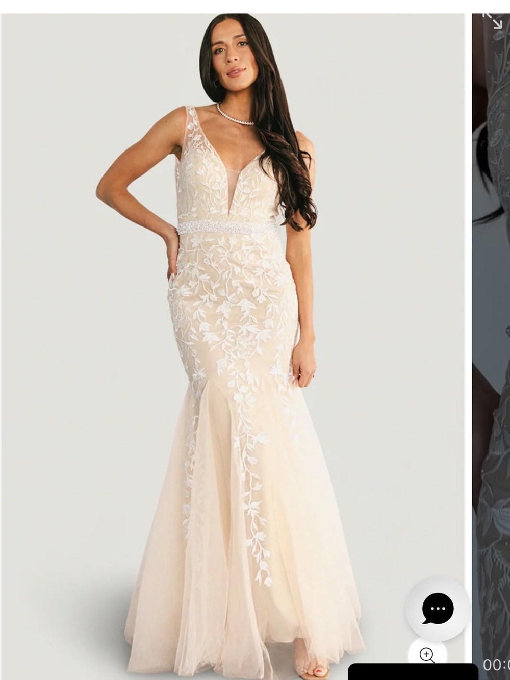 Baltic born nwt Fleurette bridal gown medium